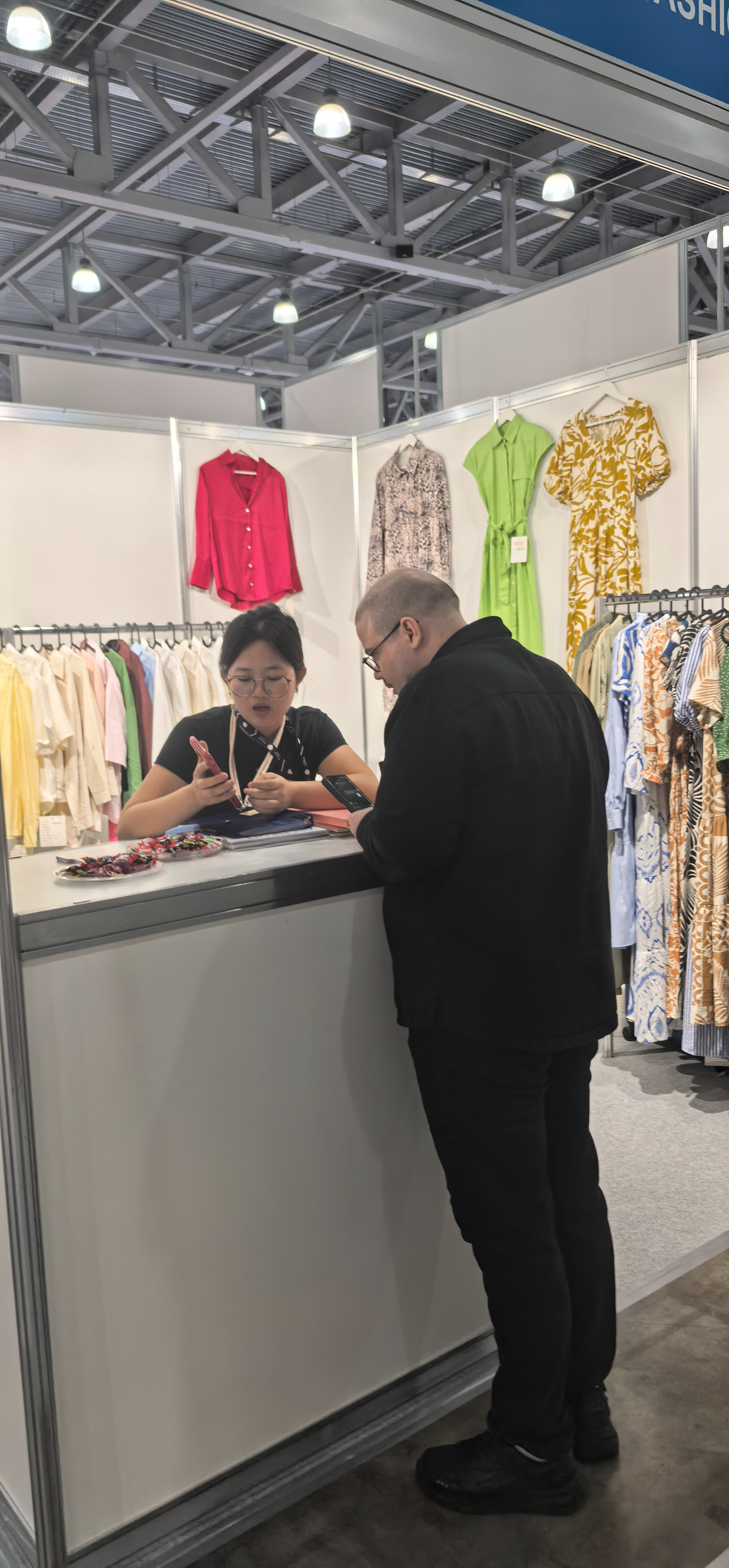 Beryl Fashion showcases high-end women's apparel OEM/ODM capabilities at CPM Moscow 2026 (Hall 3, Stand 15A78). Supported by our dedicated design team and in-house sample development studio, we deliver market-aligned, flexible manufacturing solutions tailored for Russian fashion brands, retailers, and boutique owners. Visit our booth to explore our latest collection. Beryl Fashion showcases high-end women's apparel OEM/ODM capabilities at CPM Moscow 2026 (Hall 3, Stand 15A78). Supported by our dedicated design team and in-house sample development studio, we deliver market-aligned, flexible manufacturing solutions tailored for Russian fashion brands, retailers, and boutique owners. Visit our booth to explore our latest collection.