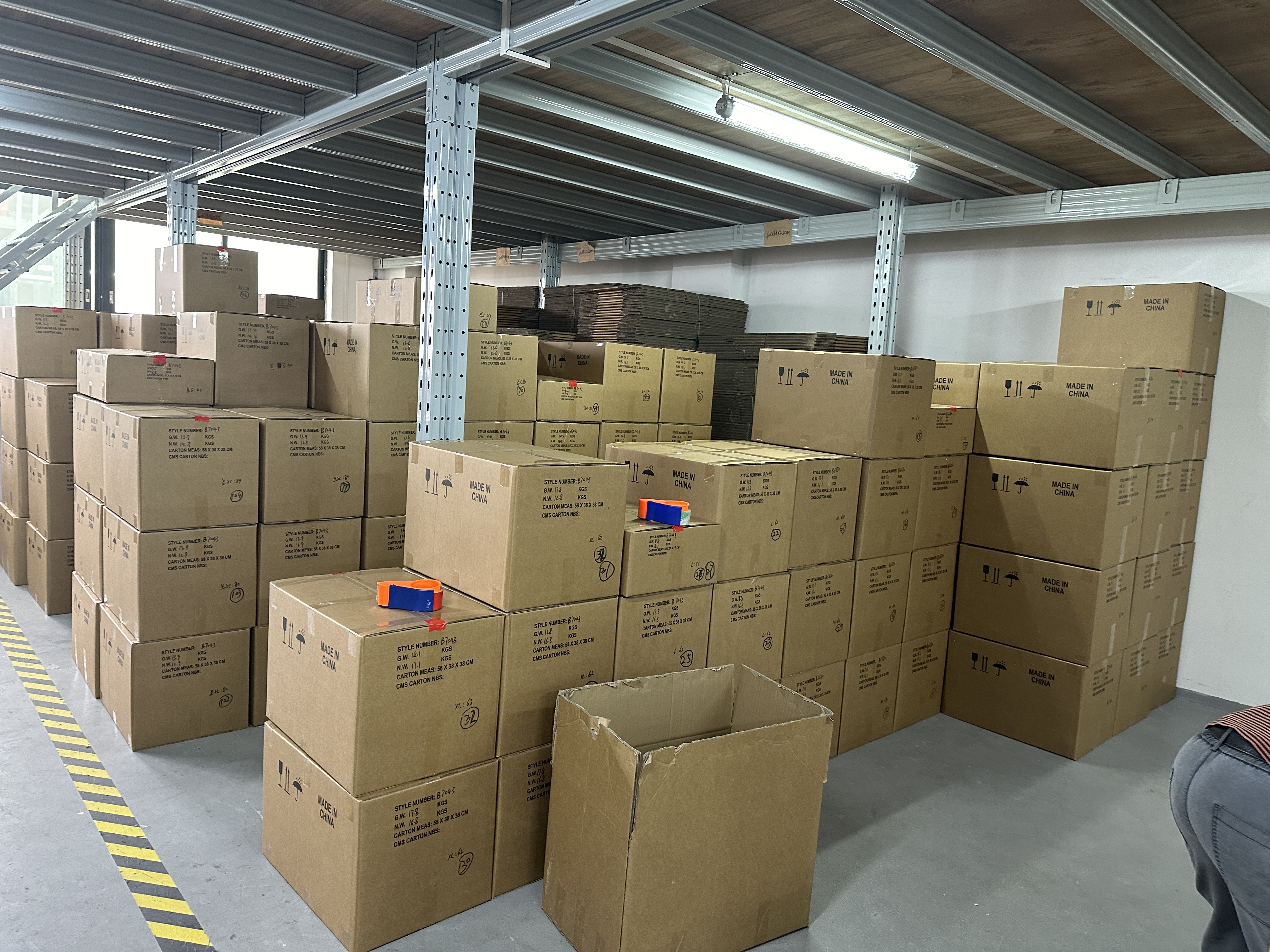 Dual-Hub Logistics & Vertical Manufacturing: Beryl Fashion’s 2,100 m^2 Integrated Infrastructure