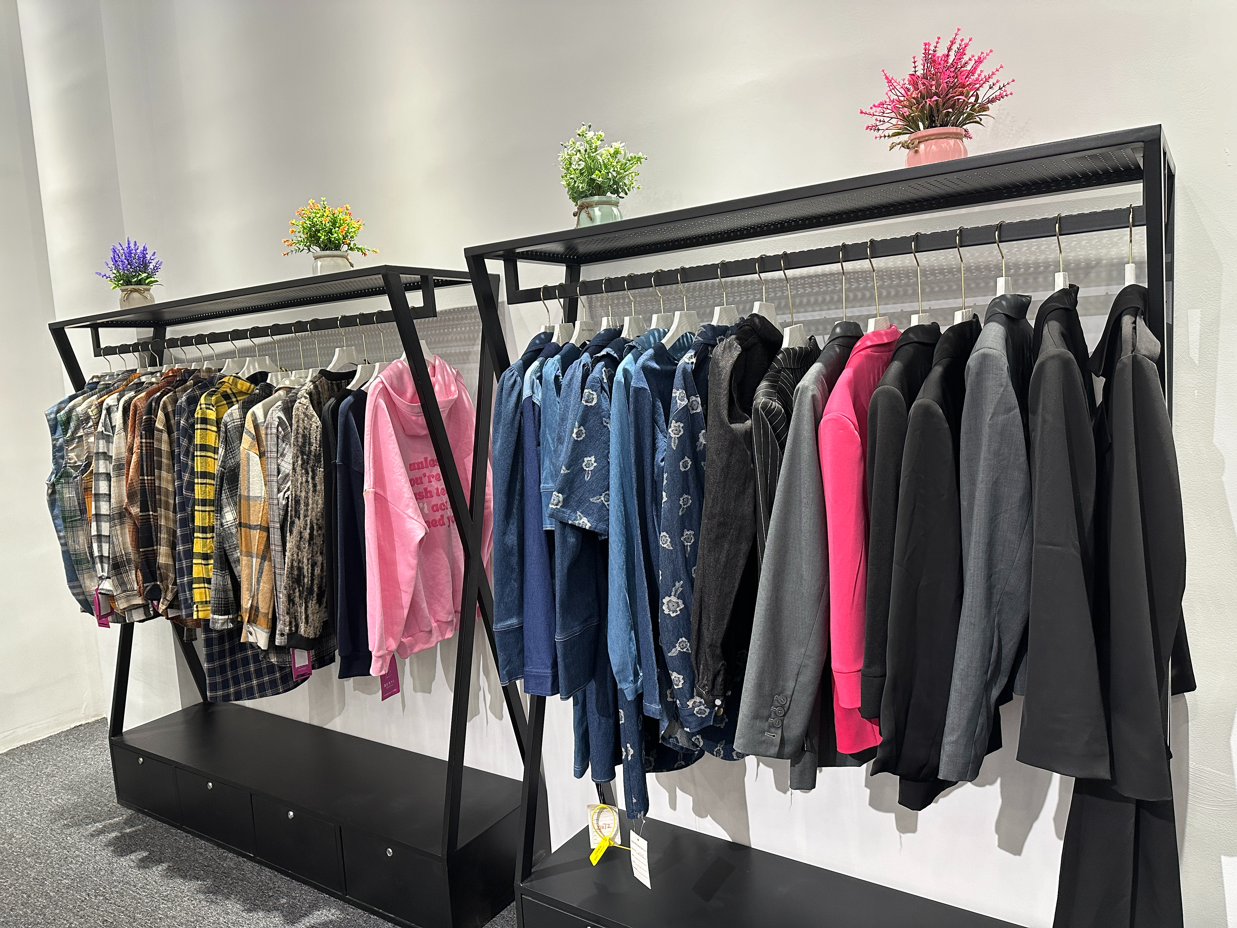 The World’s Number One Apparel Brand in 2025: Chanel Surpasses Nike and LV with $37 Billion Valuation