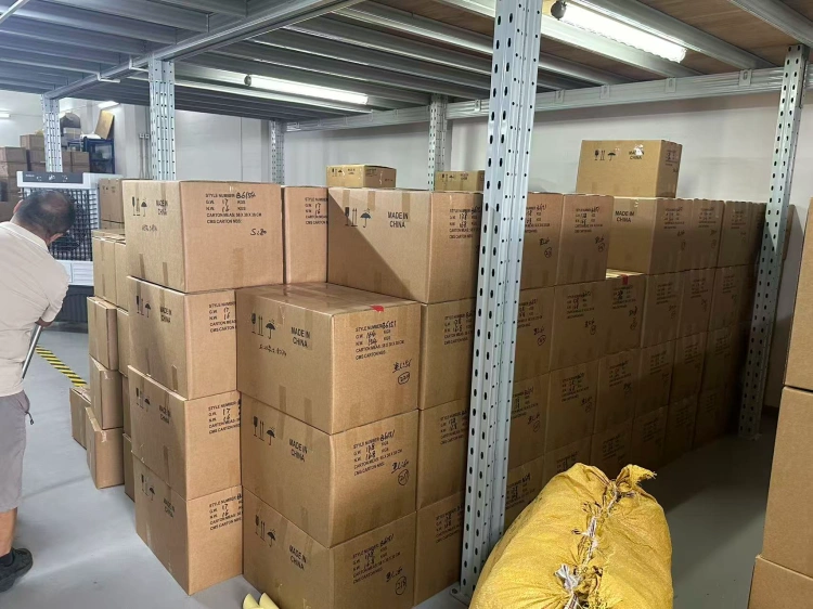From Foshan to the World: Beryl Fashion Ships Latest Bulk Apparel Orders to Global Clients